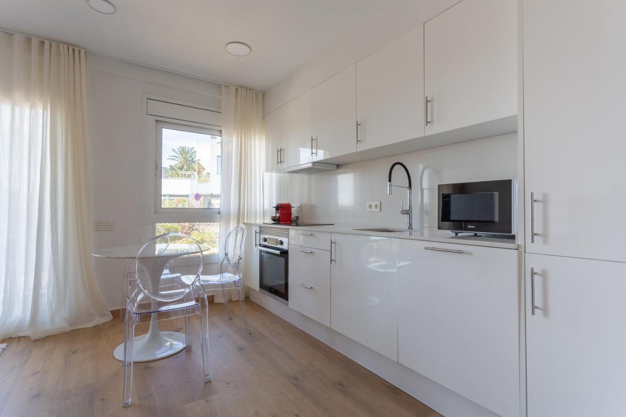 Apartamento A Pie De Playa En Gava Mar! Exterior foto